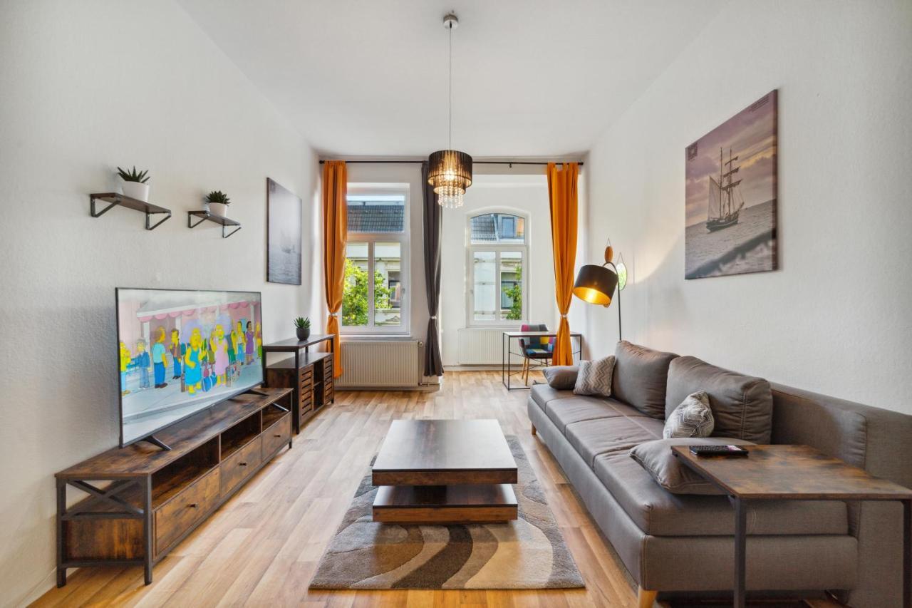 Infinity Stay: Bis Zu 4 Personen Zentrum Wassernah Netflix Wilhelmshaven Ngoại thất bức ảnh