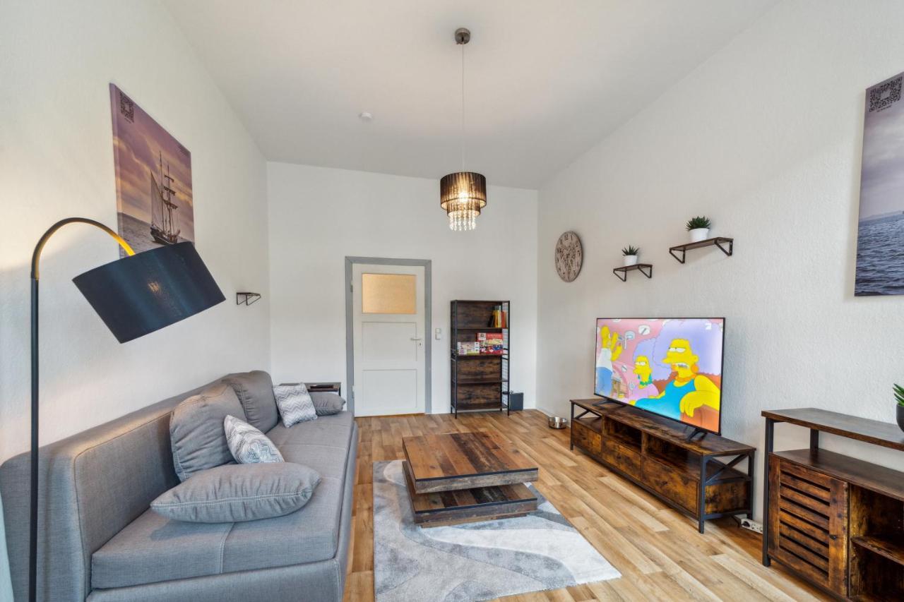 Infinity Stay: Bis Zu 4 Personen Zentrum Wassernah Netflix Wilhelmshaven Ngoại thất bức ảnh