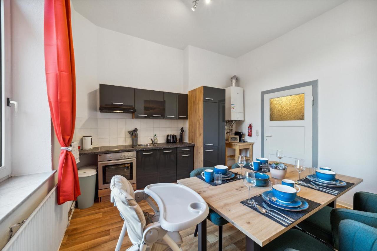 Infinity Stay: Bis Zu 4 Personen Zentrum Wassernah Netflix Wilhelmshaven Ngoại thất bức ảnh