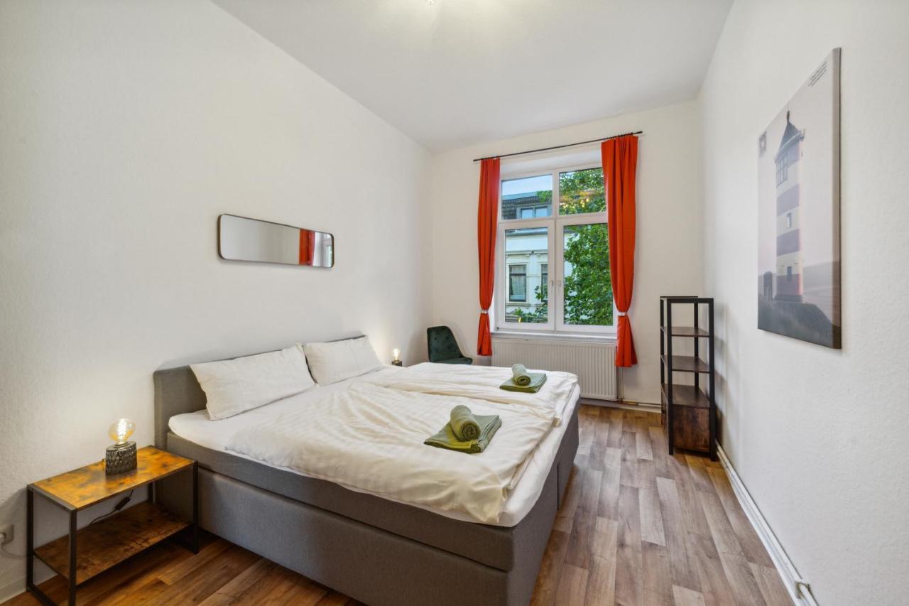 Infinity Stay: Bis Zu 4 Personen Zentrum Wassernah Netflix Wilhelmshaven Ngoại thất bức ảnh