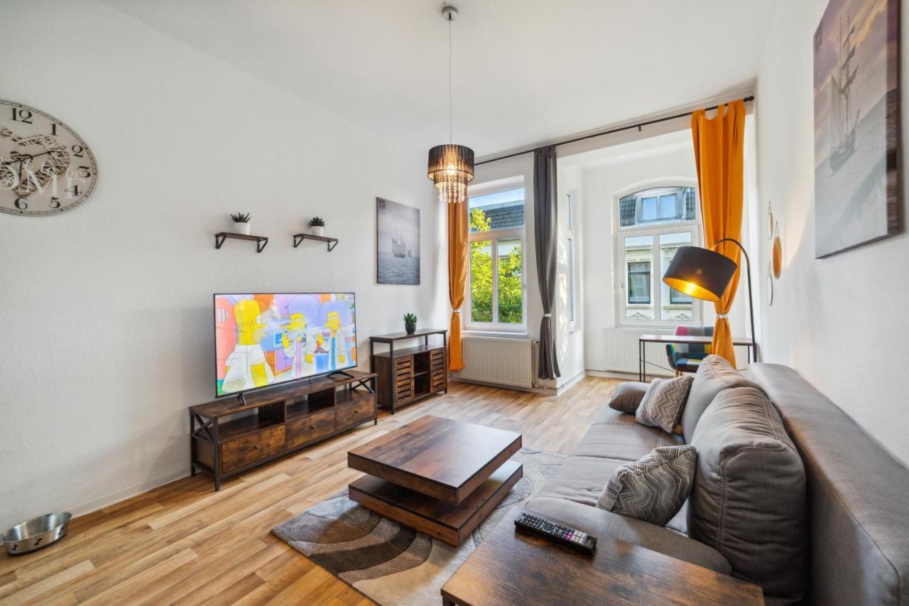 Infinity Stay: Bis Zu 4 Personen Zentrum Wassernah Netflix Wilhelmshaven Ngoại thất bức ảnh